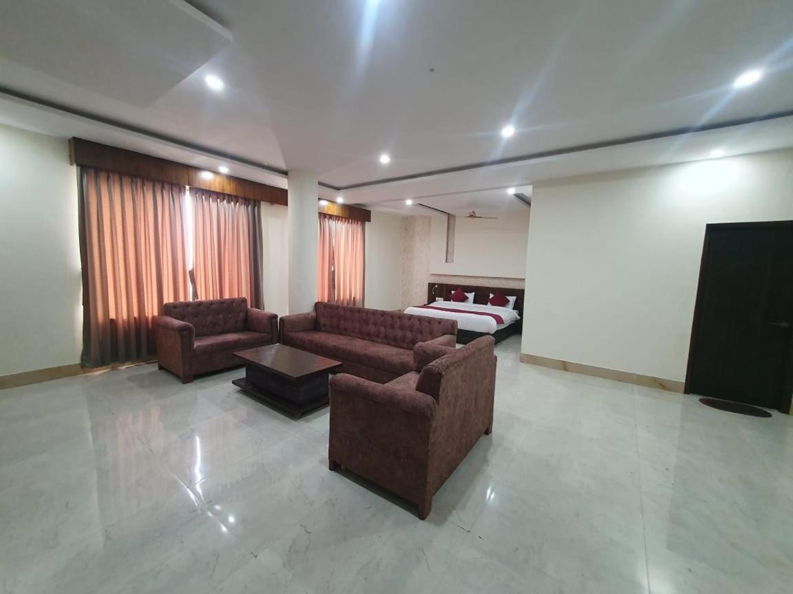 Akash Hotel Managed By Jk Hotels & Resorts Kathua المظهر الخارجي الصورة
