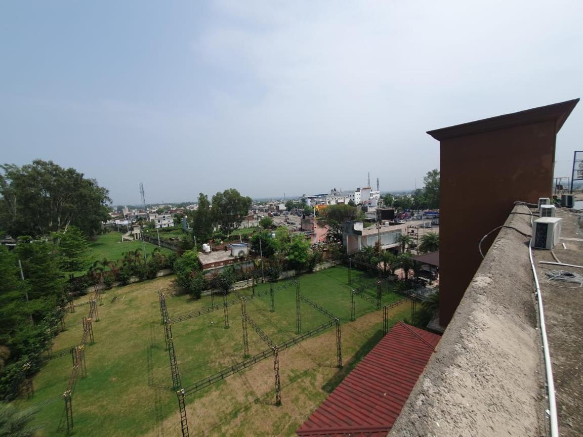 Akash Hotel Managed By Jk Hotels & Resorts Kathua المظهر الخارجي الصورة